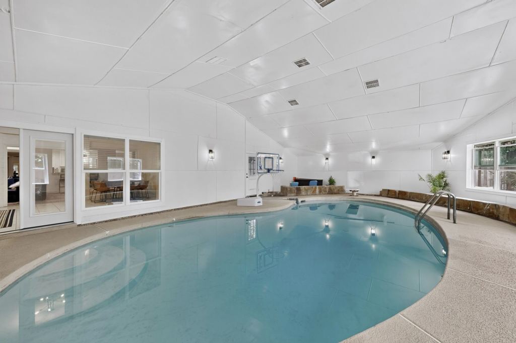 3508 Grande Bulevar, Irving, TX 75062 — photo 1
