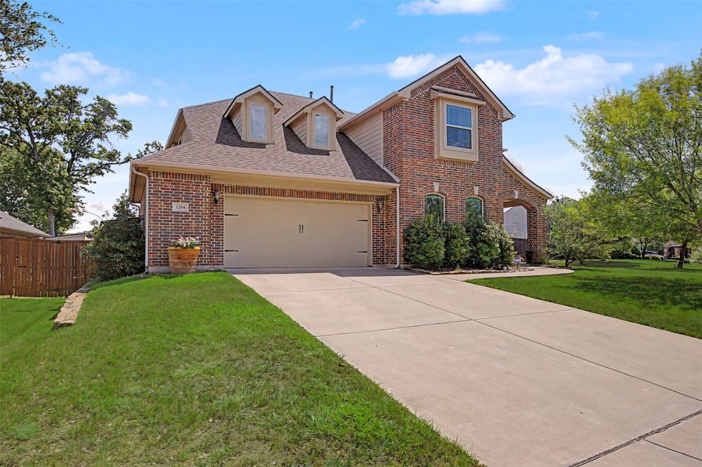 1204 Barberry Drive, Burleson, TX 76028 — photo 1