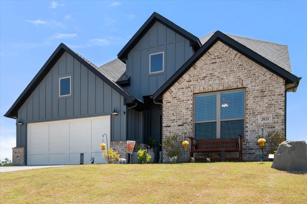 2021 Redemption Drive, Weatherford, TX 76088 — photo 1