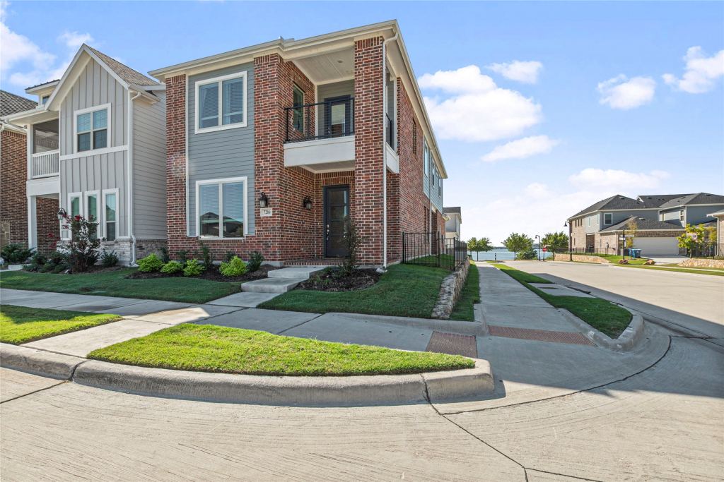 7216 Palisades Drive, Rowlett, TX 75088 — photo 1