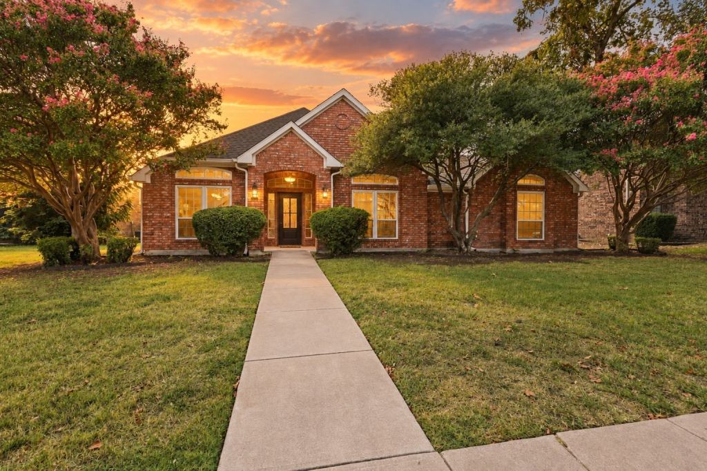 812 Fall Drive, Allen, TX 75002 — photo 1
