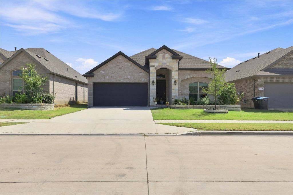 11516 Nicholson Lane, Fort Worth, TX 76244 — photo 1