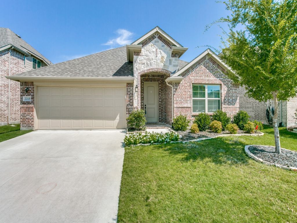 2215 Yorktown Drive, Melissa, TX 75454 — photo 1