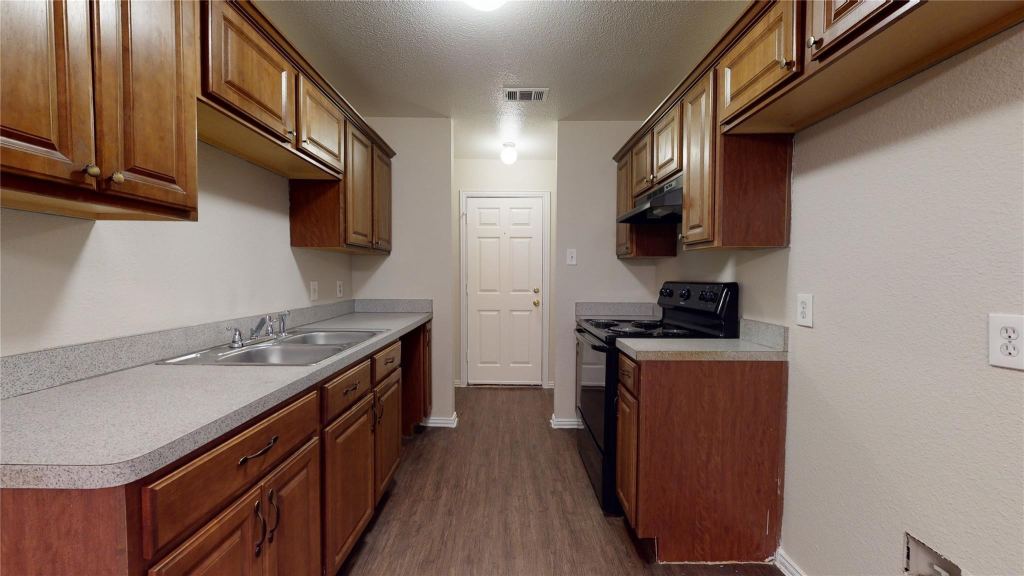 3621 San Rose Drive, Fort Worth, TX 76119 — photo 1