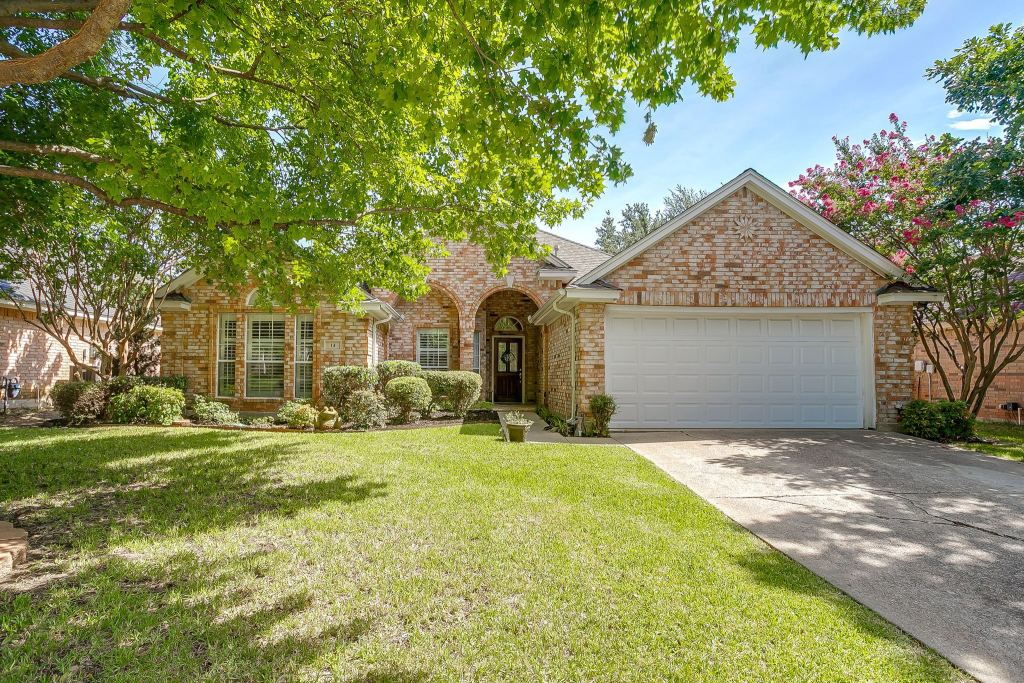 14 Zachary Court, Mansfield, TX 76063 — photo 1