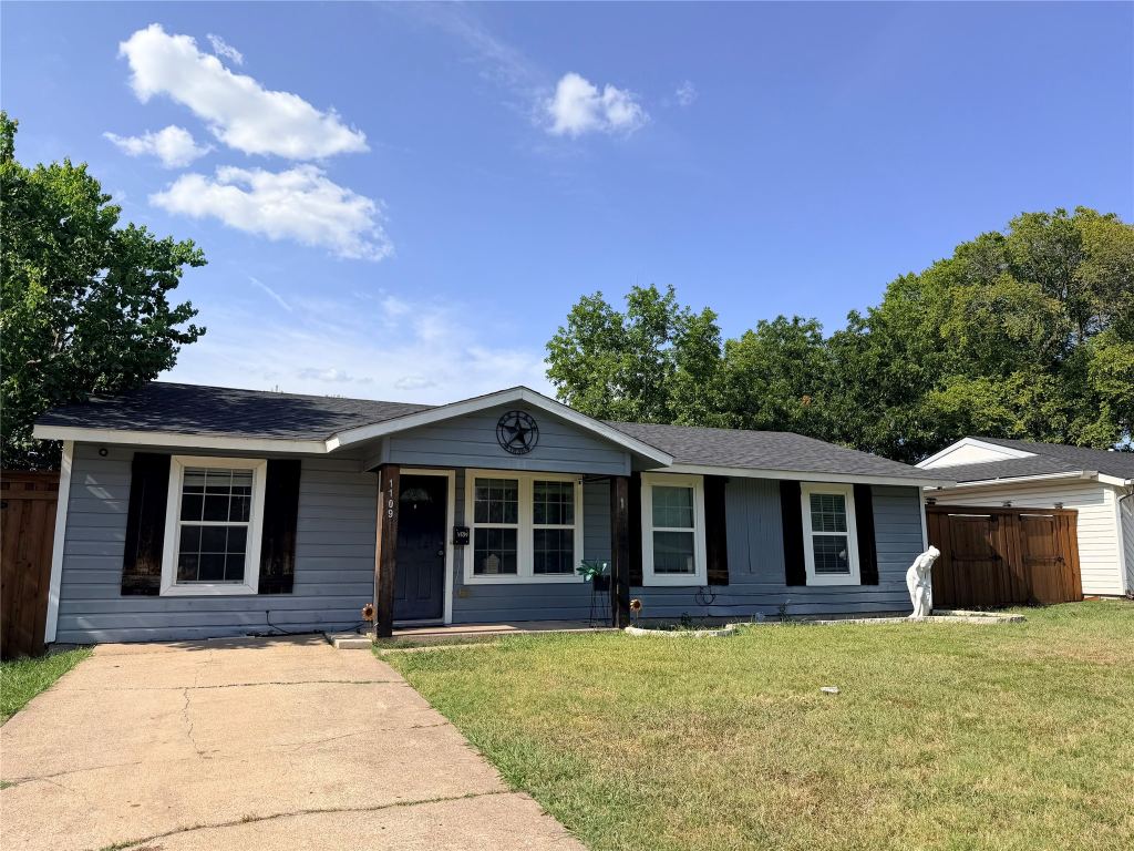 1109 Leyenda Drive, Mesquite, TX 75149 — photo 1