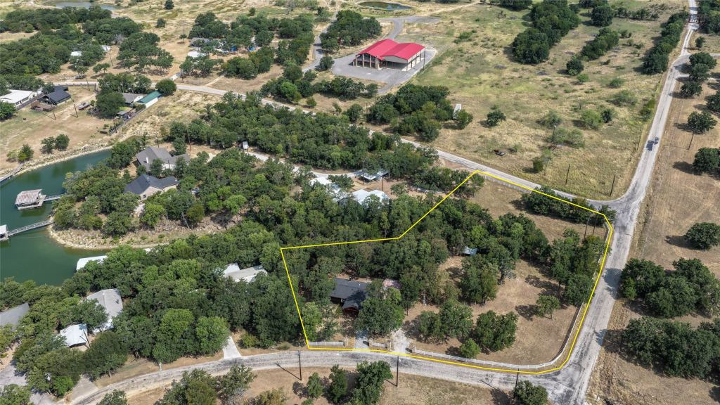469 County Road 1743, Chico, TX 76431 — photo 1