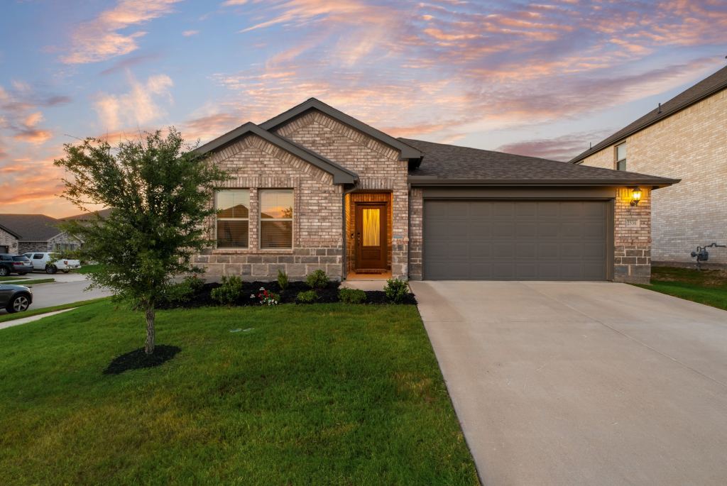 2536 Peoria Drive, Fort Worth, TX 76179 — photo 1