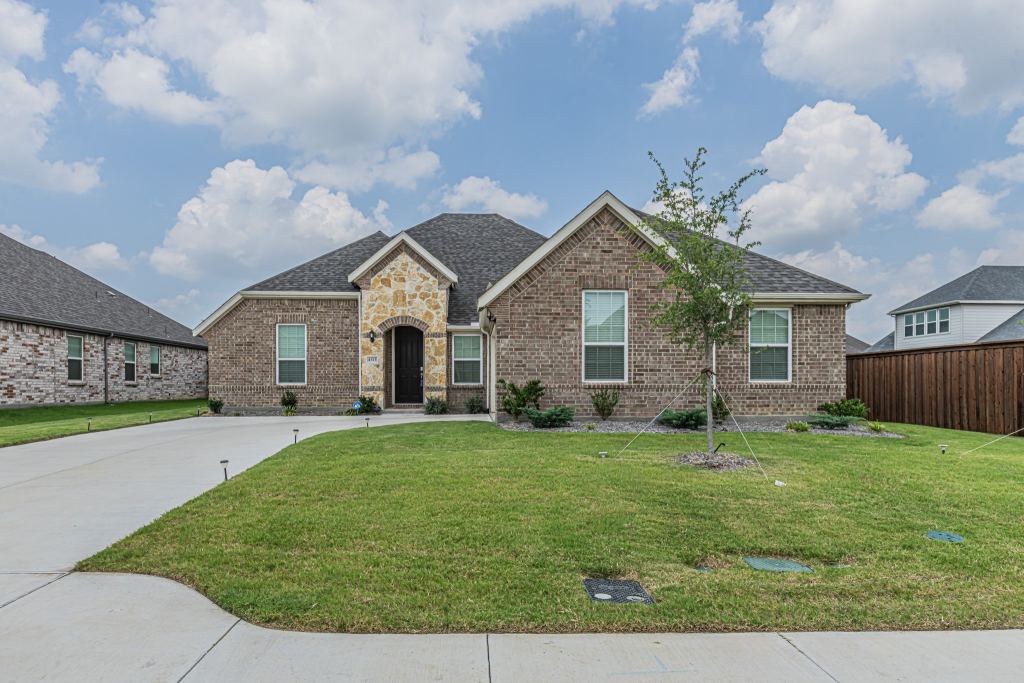 4313 Knight Street, Midlothian, TX 76065 — photo 1