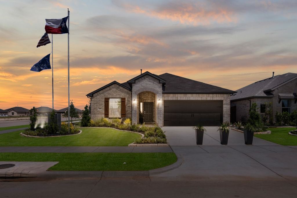 1808 Apache Circle, Cleburne, TX 76033 — photo 1