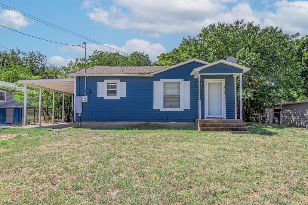 2622 W Johnson Street, Denison, TX 75020 — photo 1
