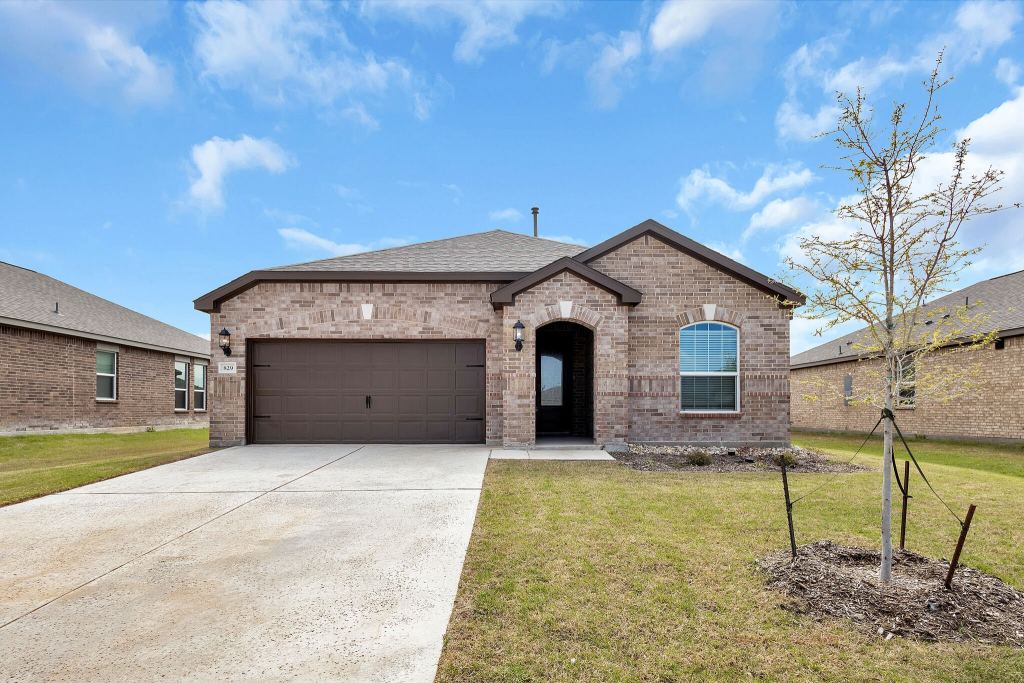 829 Calhoun Drive, Anna, TX 75409 — photo 1