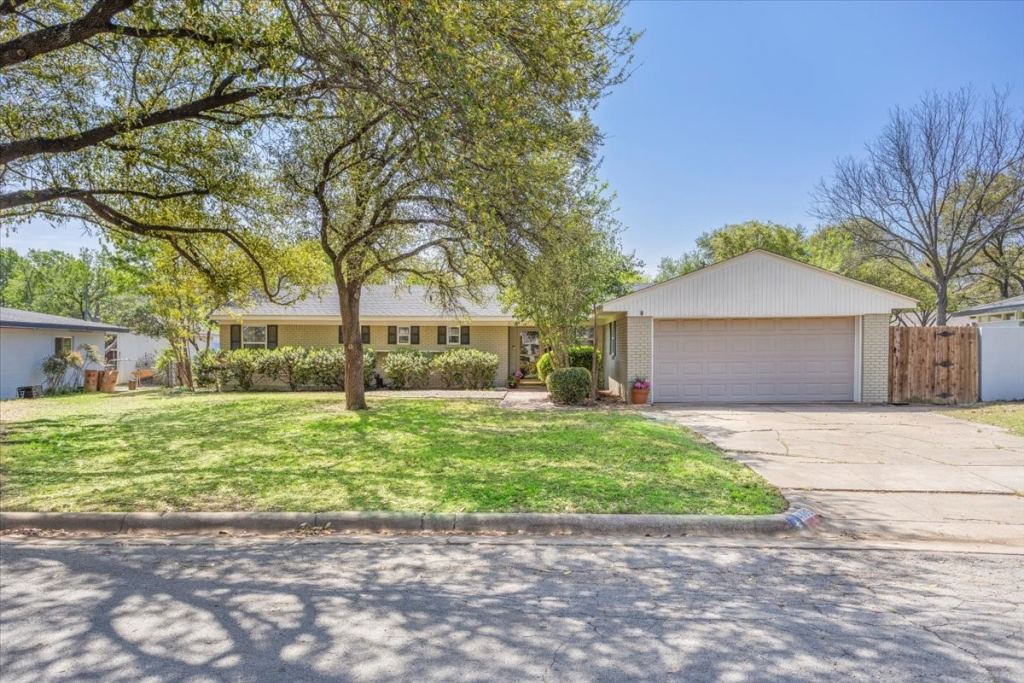 4109 Bilglade Road, Fort Worth, TX 76109 — photo 1
