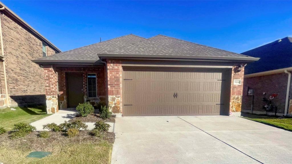 906 Ramble Road, Lavon, TX 75166 — photo 1