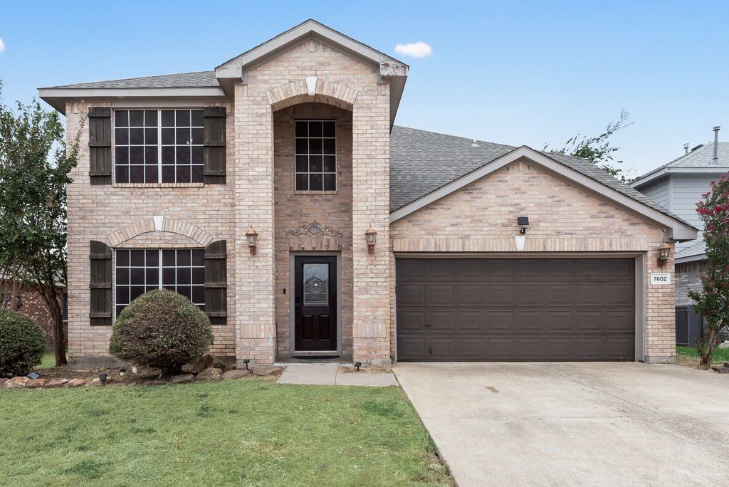 7602 Stanhope Lane, Arlington, TX 76001 — photo 1