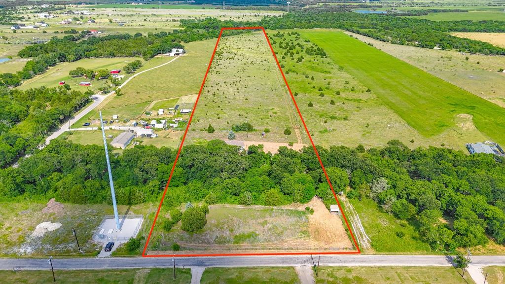 1612 Wilson Road, Waxahachie, TX 75165 — photo 1