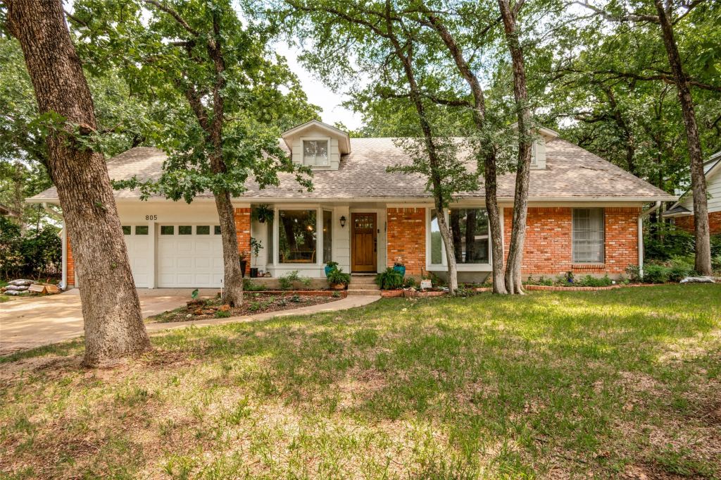 805 Live Oak Lane, Arlington, TX 76012 — photo 1