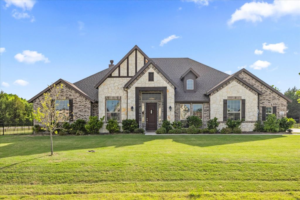 1600 Lynx Loop, Forney, TX 75126 — photo 1
