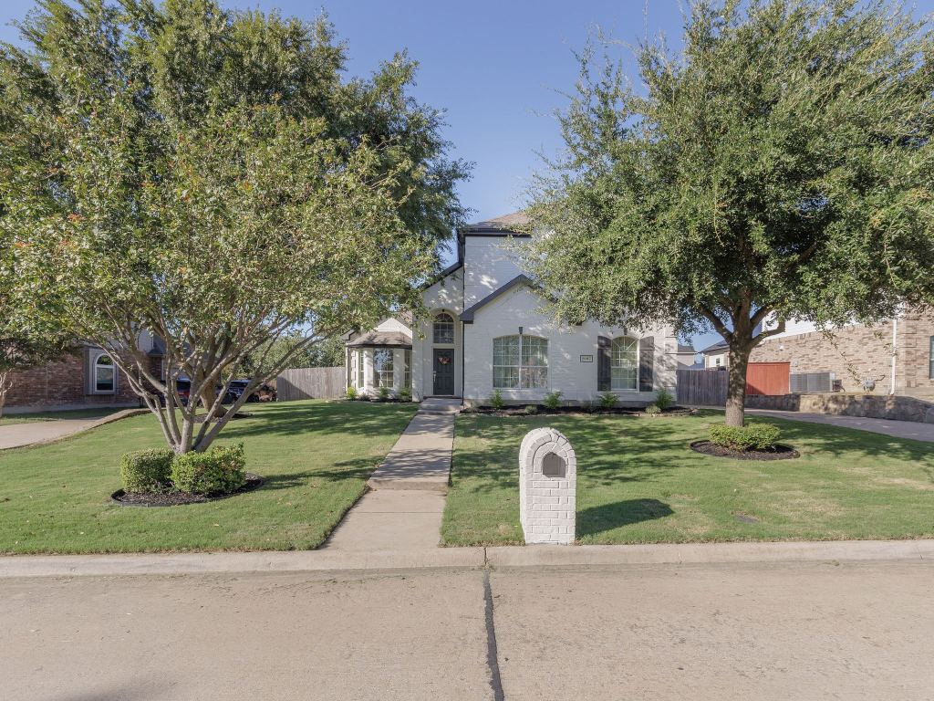 2807 Saint Maria Drive, Mansfield, TX 76063 — photo 1
