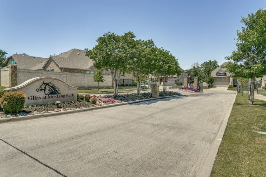 7906 Gulfstream Lane, Irving, TX 75063 — photo 1