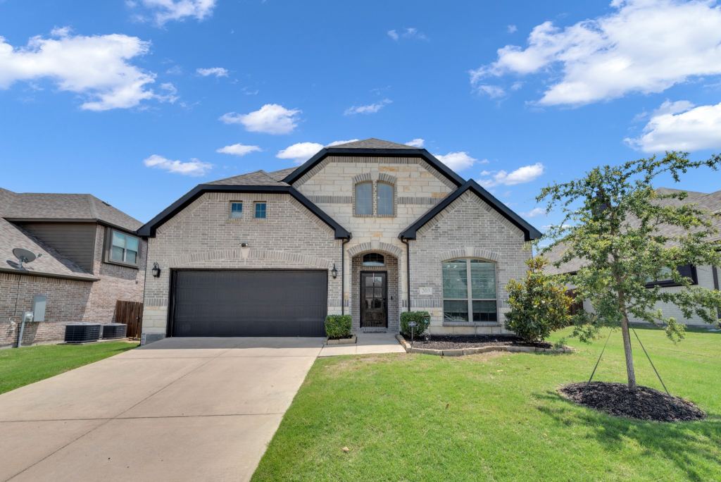 203 Nickolas Drive, Princeton, TX 75407 — photo 1