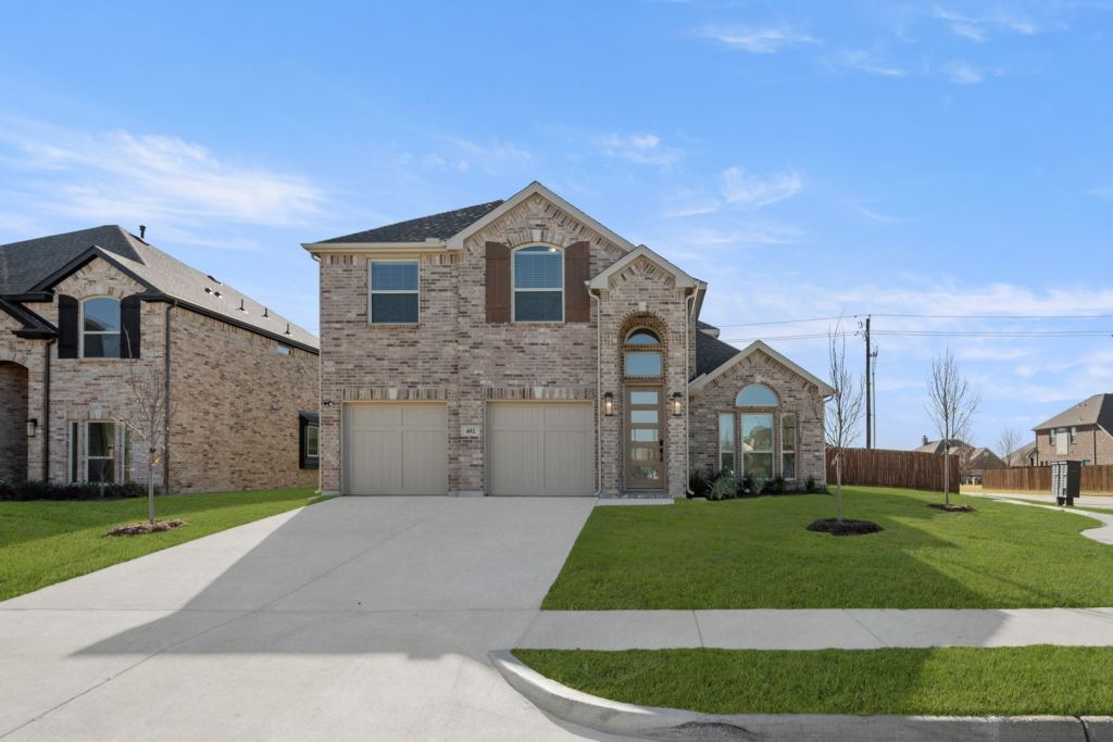 402 Crestview Drive, Midlothian, TX 76065 — photo 1