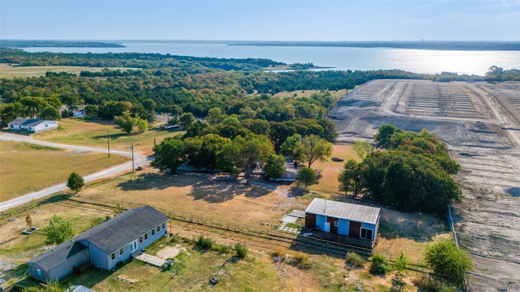 10712 Sunrise Hill Road, Princeton, TX 75407 — photo 1