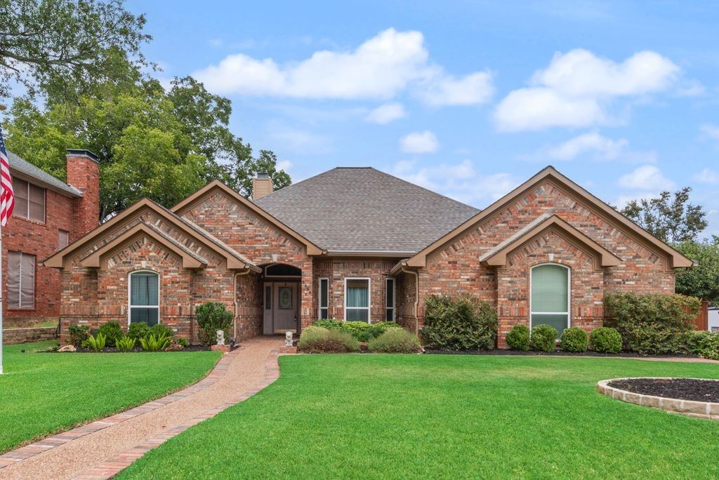 3500 Wolcott Drive, Flower Mound, TX 75028 — photo 1