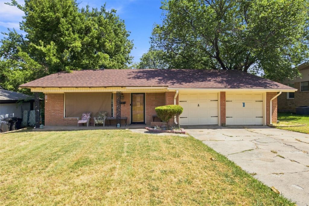 1817 Ellington Drive, Fort Worth, TX 76112 — photo 1