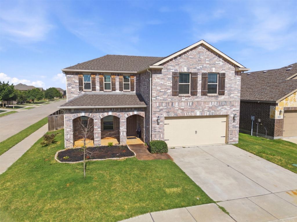 10201 Fox Grove Court, Fort Worth, TX 76131 — photo 1
