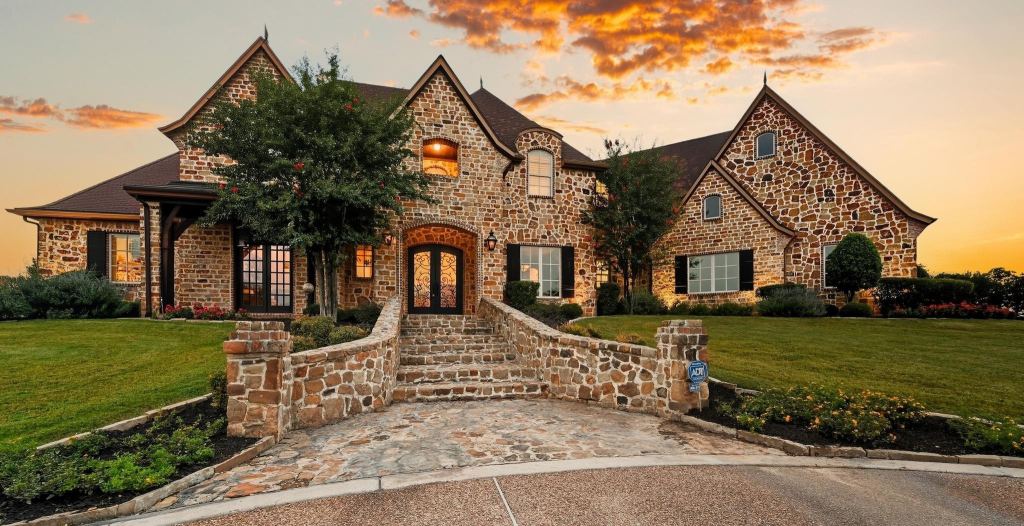 4141 High Road, Flower Mound, TX 75022 — photo 1