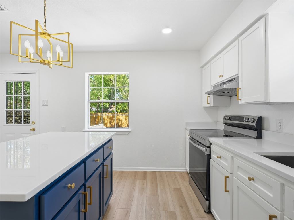 2939 Hillglenn Road, Dallas, TX 75228 — photo 1