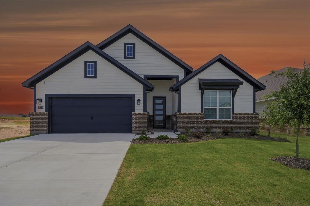 1325 Frio Drive