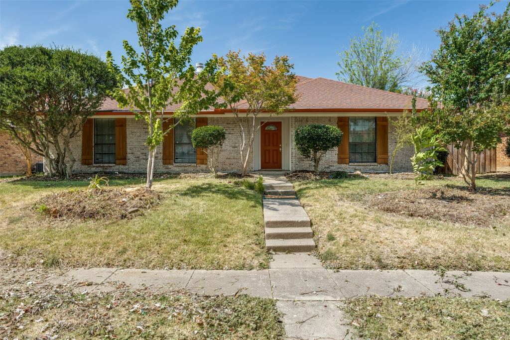 3806 Bellaire Drive, Garland, TX 75040 — photo 1