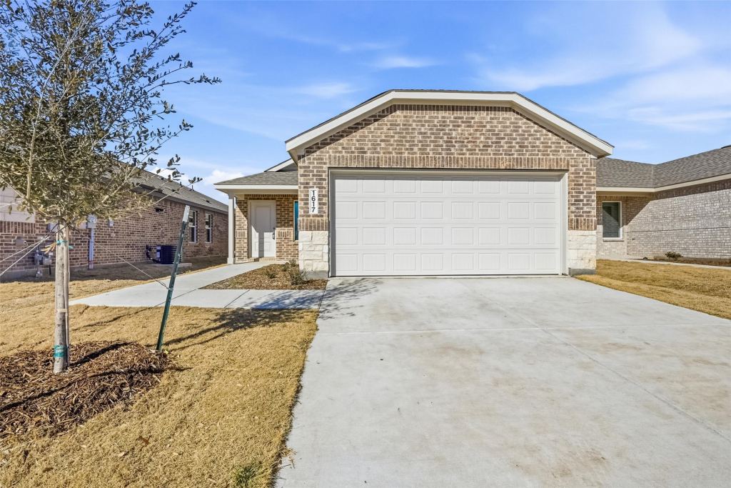1617 Elliott Road, Howe, TX 75459 — photo 1