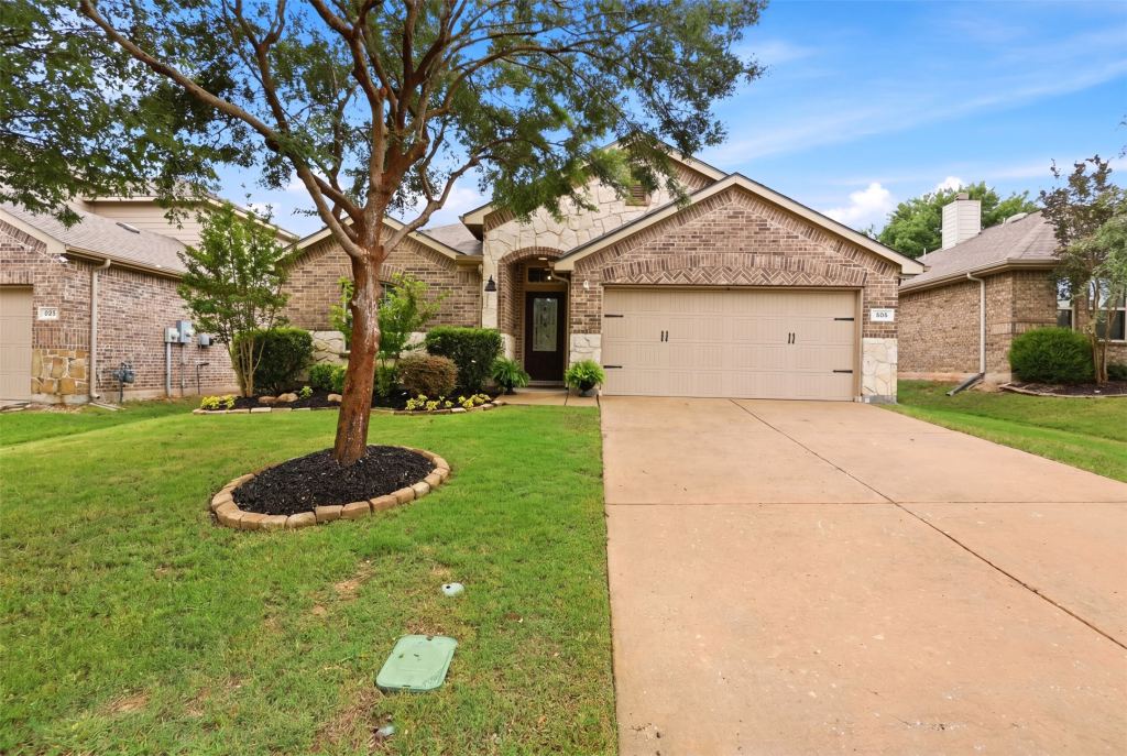 505 Wichita Trail