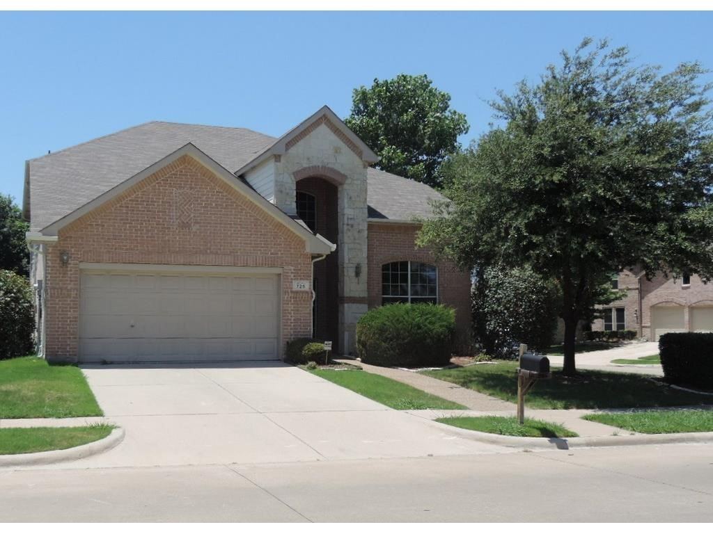 725 Teal Drive, Aubrey, TX 76227 — photo 1