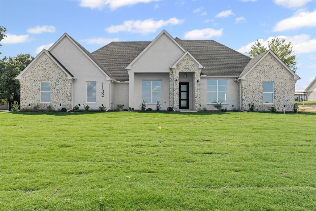 1132 Dobbs Trail, Springtown, TX 76082 — photo 1