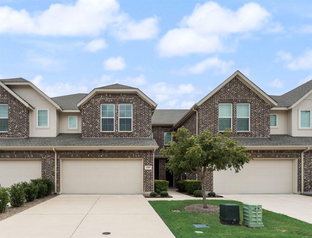 1319 Hill Country Place, Celina, TX 75009 — photo 1