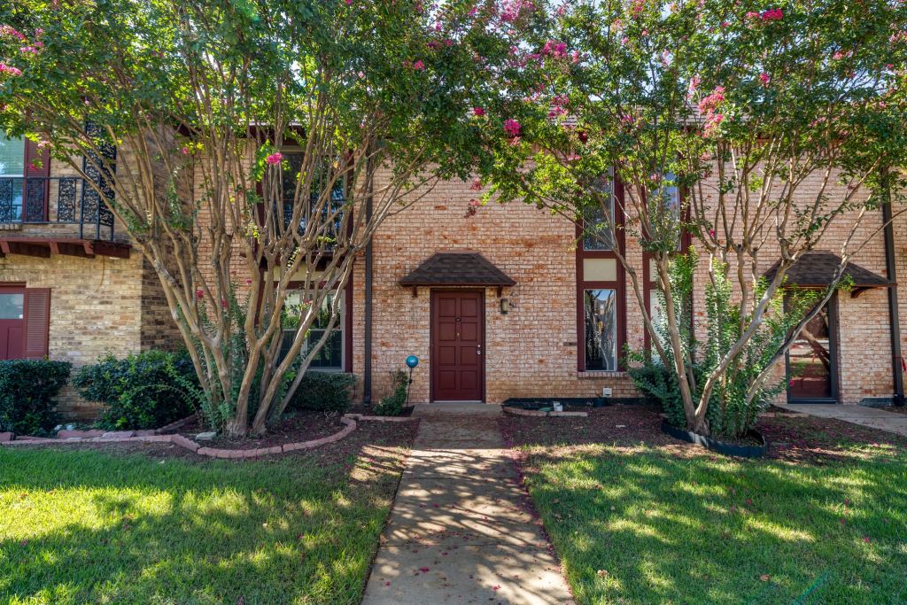 1821 E Grauwyler Road 187, Irving, TX 75061 — photo 1