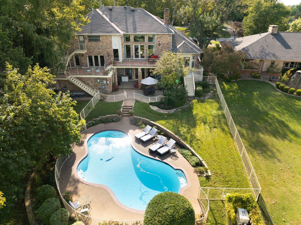 3316 S Country Club Road, Garland, TX 75043 — photo 1