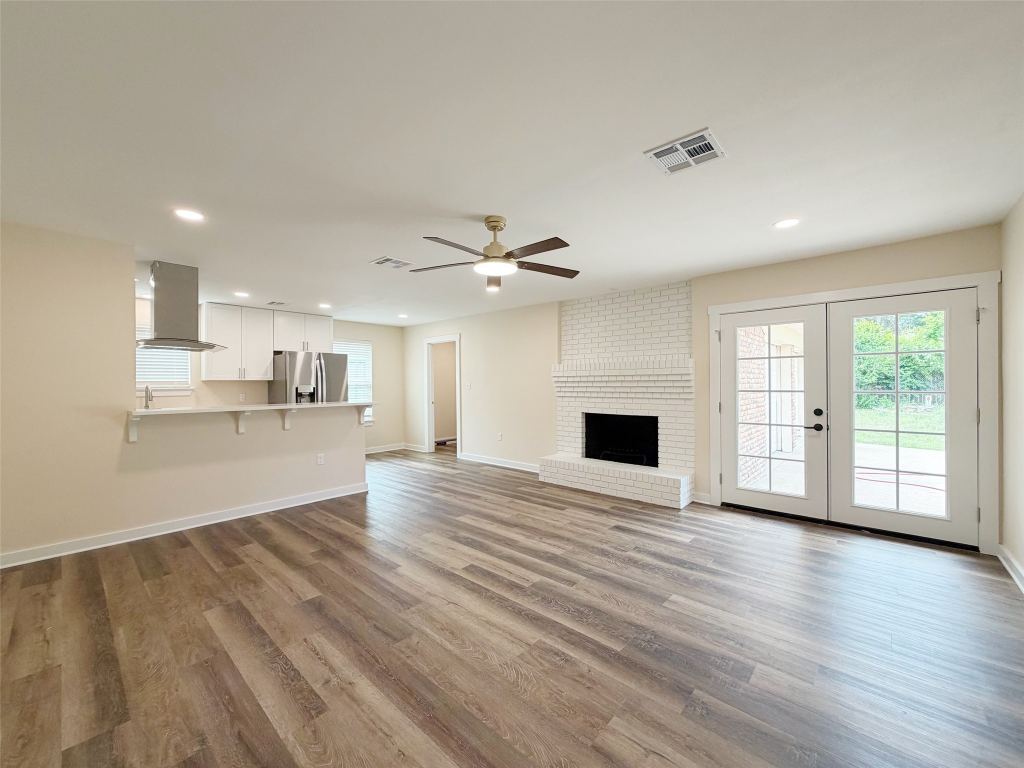 4909 Loch Lomond Drive, Waco, TX 76710 — photo 1