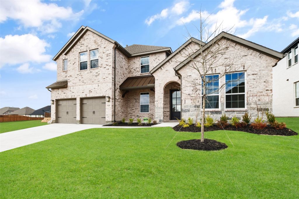 925 Cedar Street, Lavon, TX 75166 — photo 1