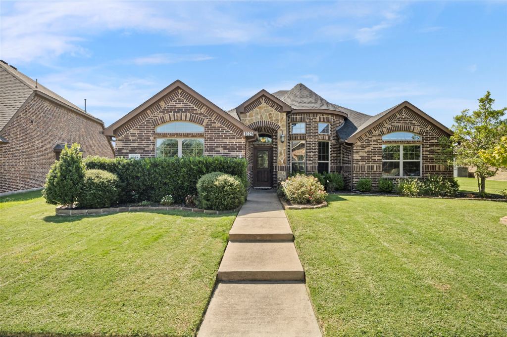 1025 Lincoln Drive, Royse City, TX 75189 — photo 1