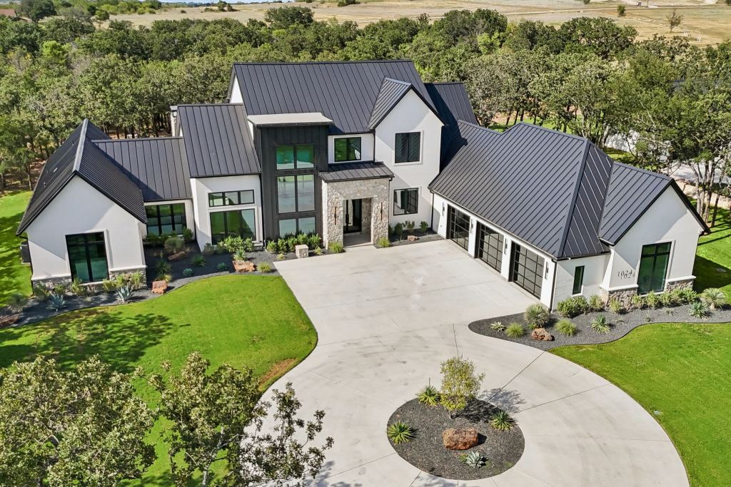 1024 Genoa Drive