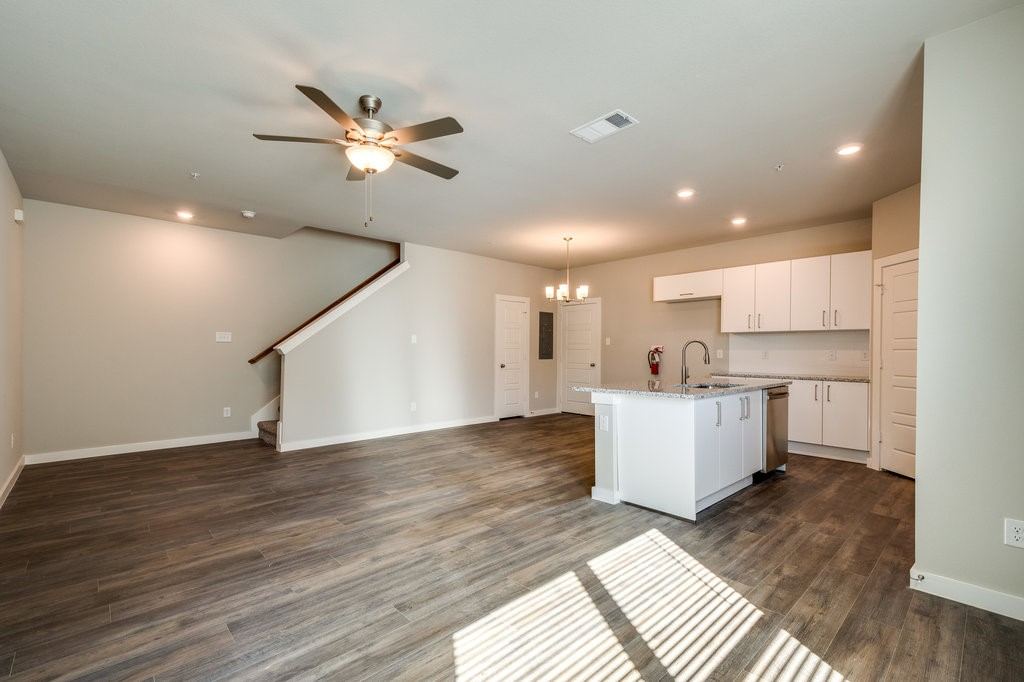 748 Fallow Drive, Venus, TX 76084 — photo 1