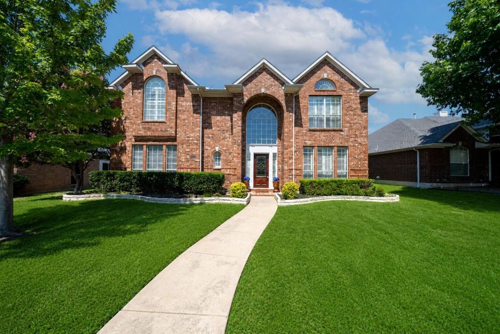 7113 Fieldstone Drive