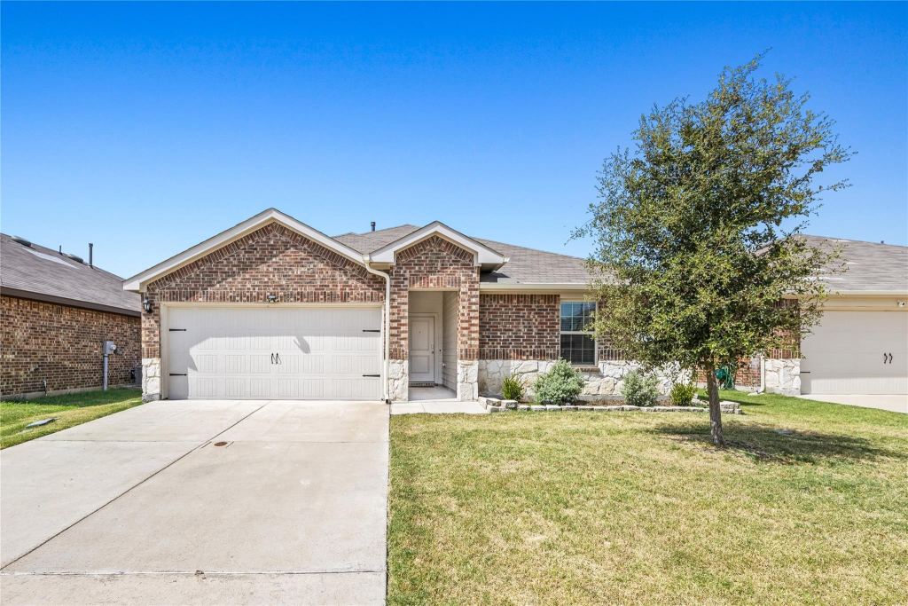 4425 Coaldale Drive, Forney, TX 75126 — photo 1