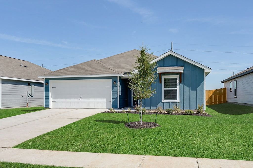 4912 Fillmore Drive, Greenville, TX 75401 — photo 1