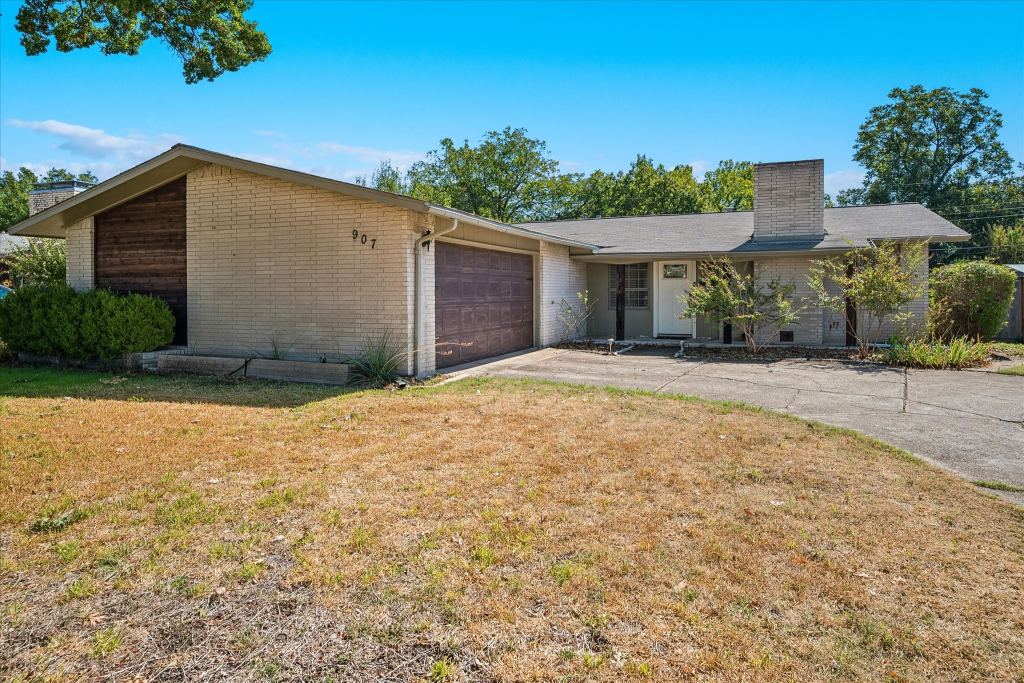 907 Melrose Drive, Richardson, TX 75080 — photo 1